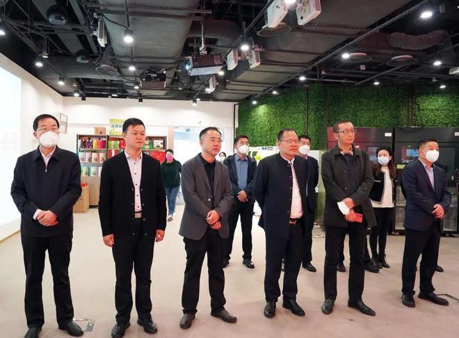 携手谋发展 合作赢未来——企嬴企业打造共赢生态新标杆